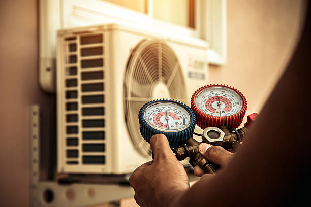 Professional Hvac technician working in Smock, PA